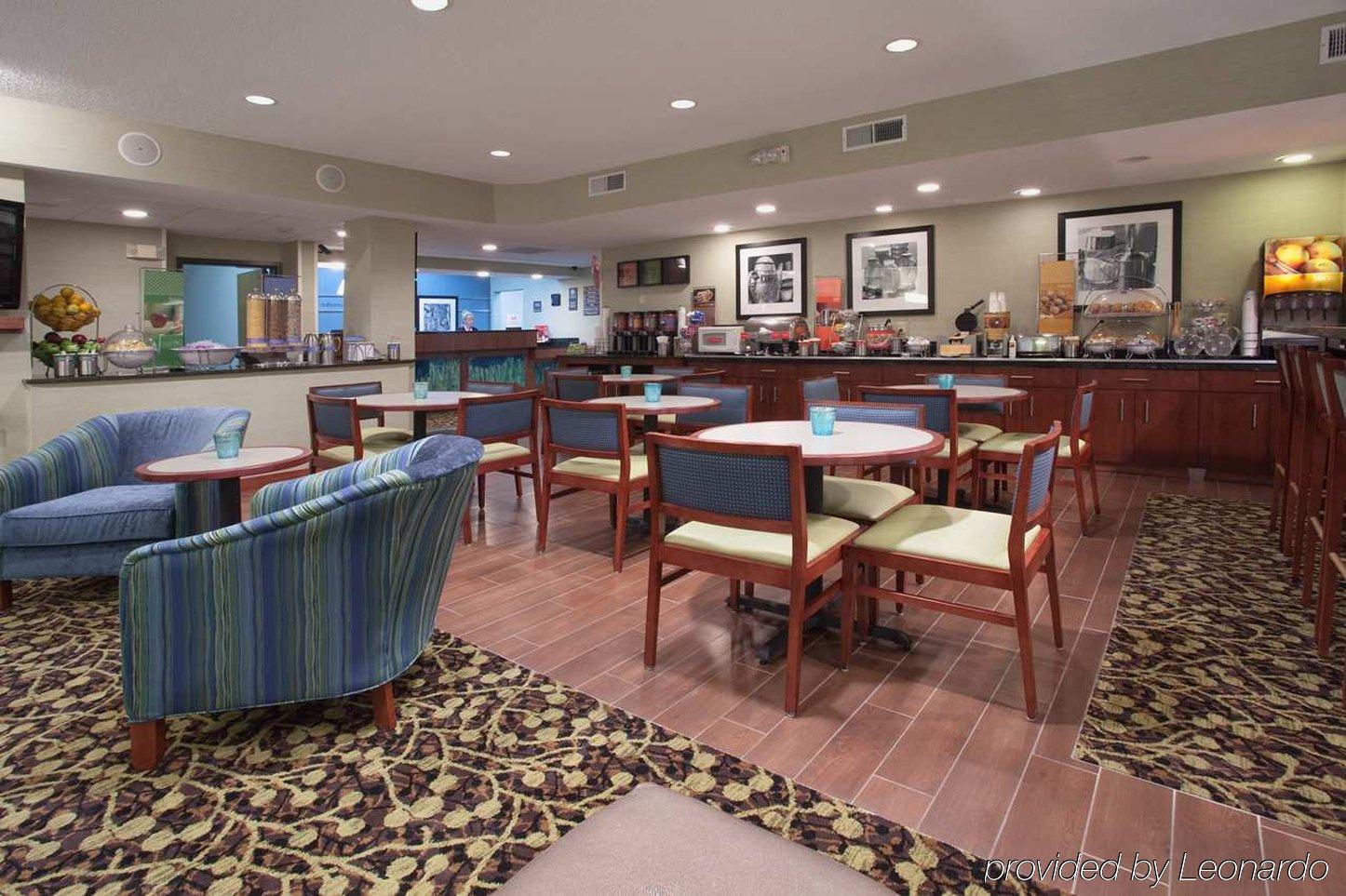 Baymont By Wyndham Thornton Hotel Kültér fotó
